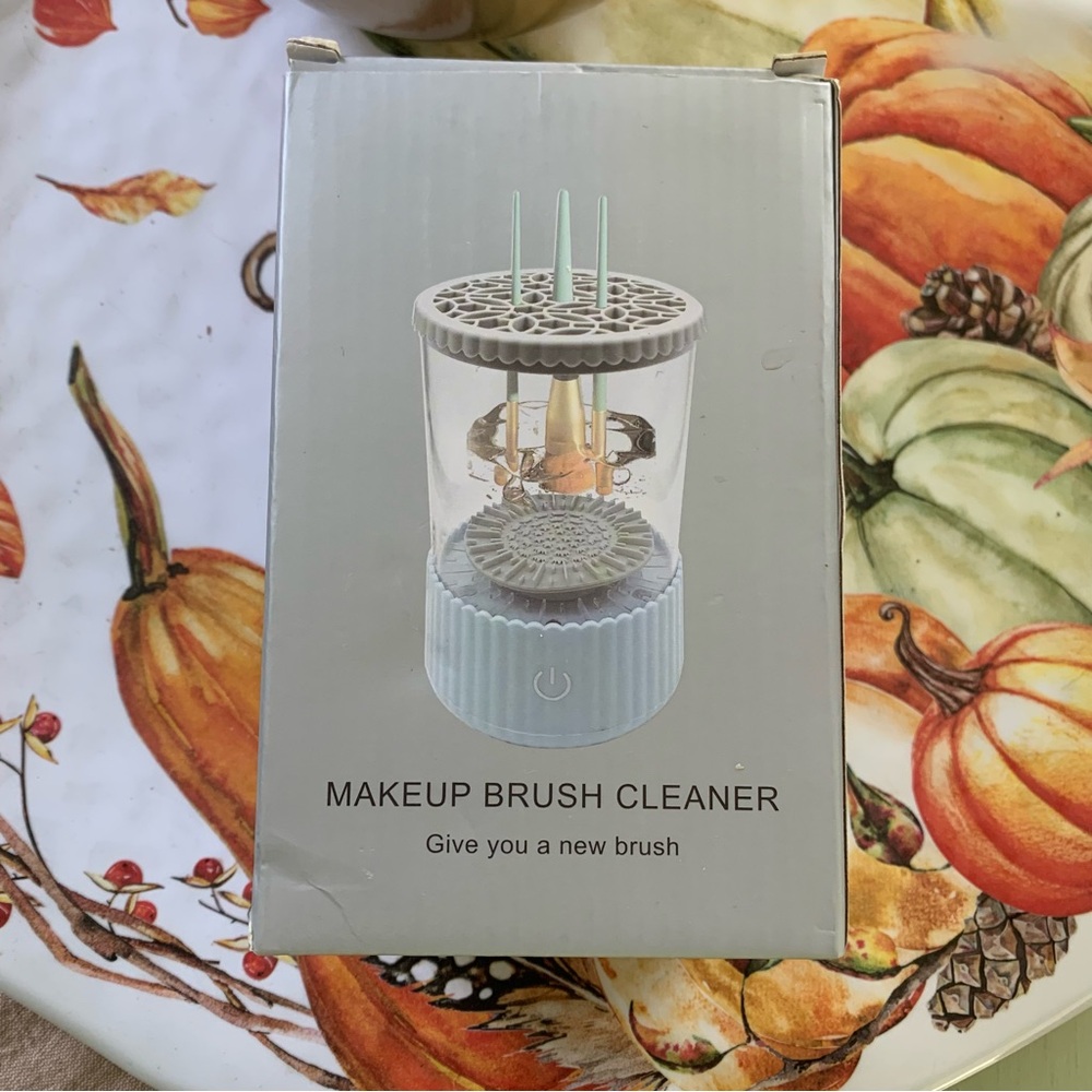 Makeup Brush Cleaner - Blue